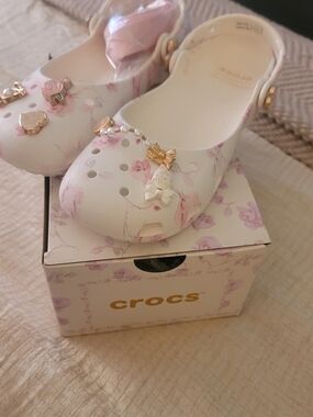 Crocs Women’s Floral Pink White Classic Clog